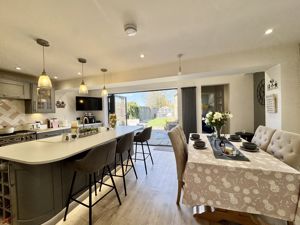 Photo 18- click for photo gallery